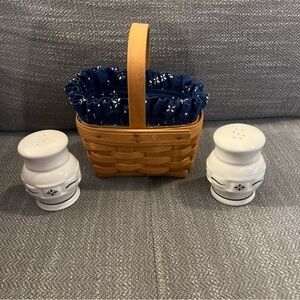 longaberger basket With Salt And Pepper Shaker Blue Liner 2001